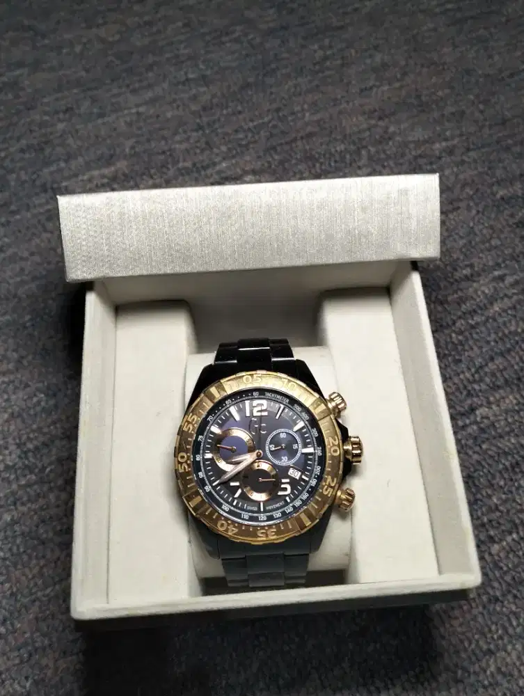 Jam tangan Pria Merk GC