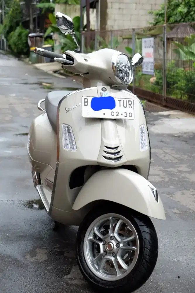 Vespa GTS 150 2025 keyles