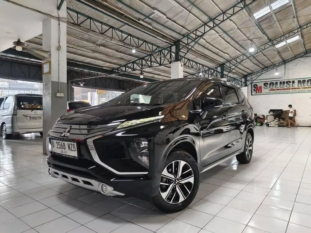 Mitsubishi XPANDER SPORT 1.5 Bensin AT 2019 Hitam