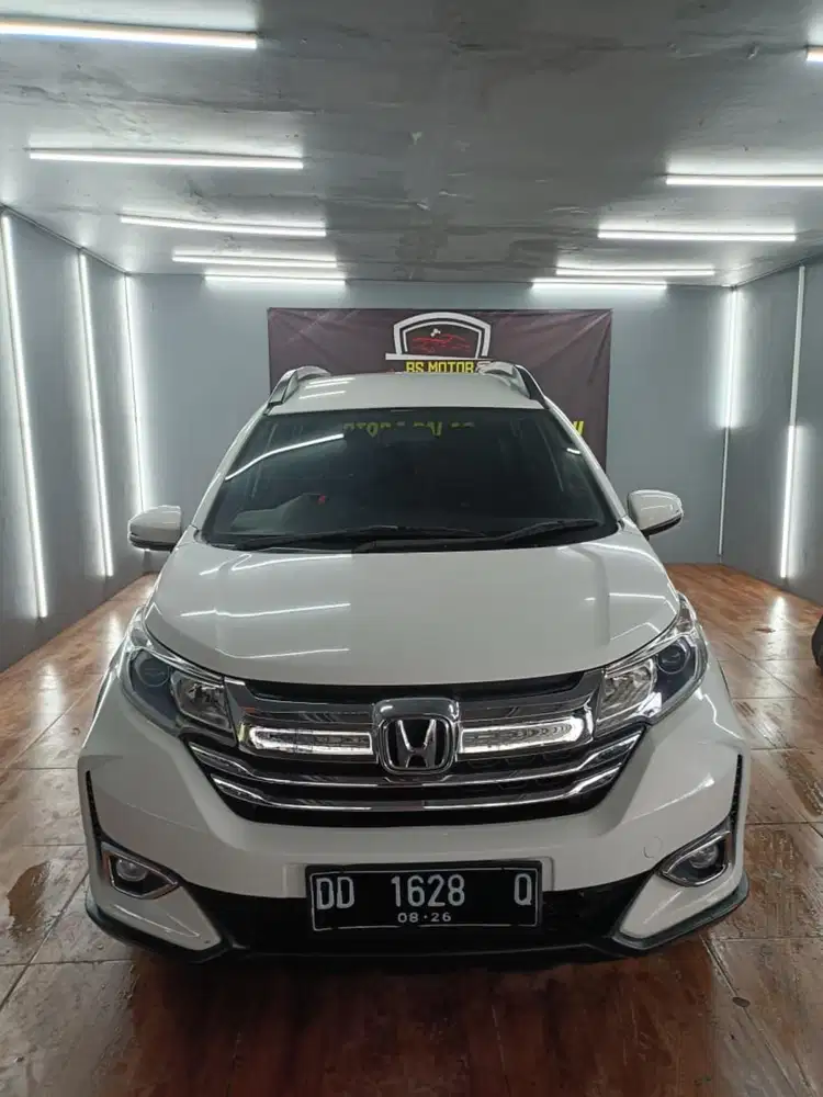 Honda BR-V E New Facelift 1.5 2021 MT