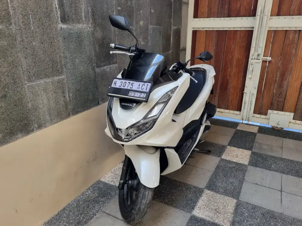 PCX 160 CBS Putih N Kota Malang msh original