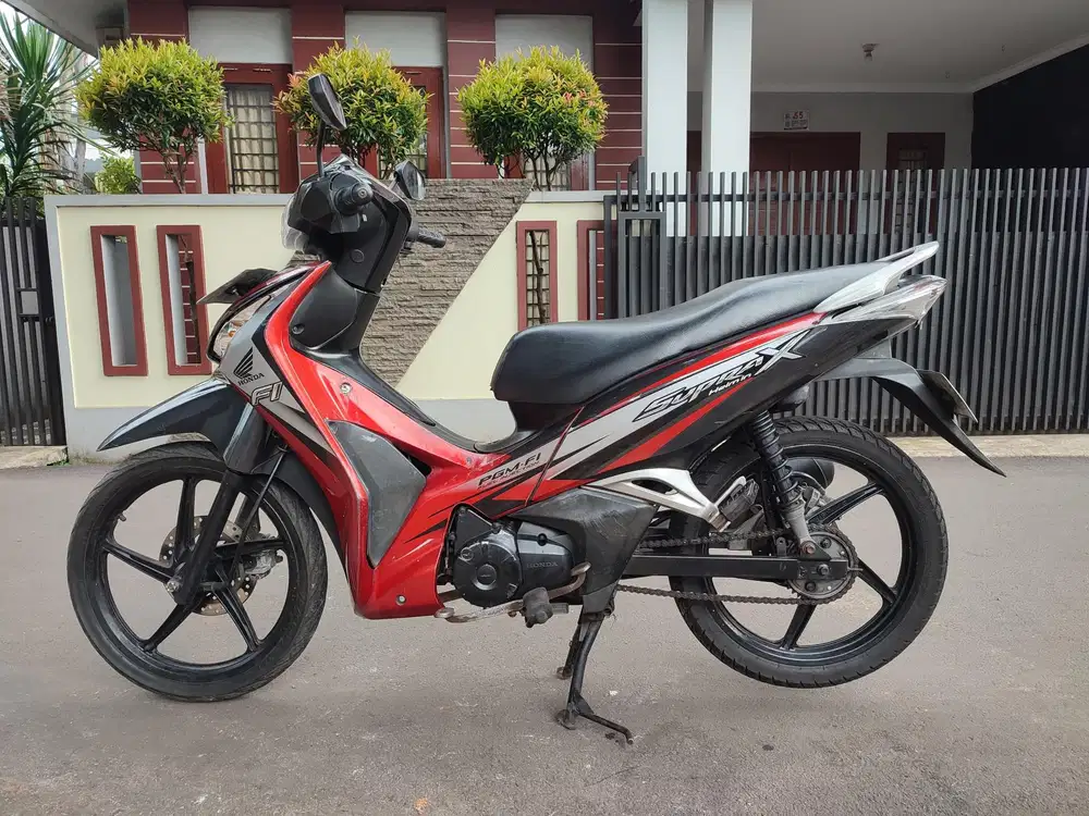HONDA SUPRA HELMIN TAHUN 2013