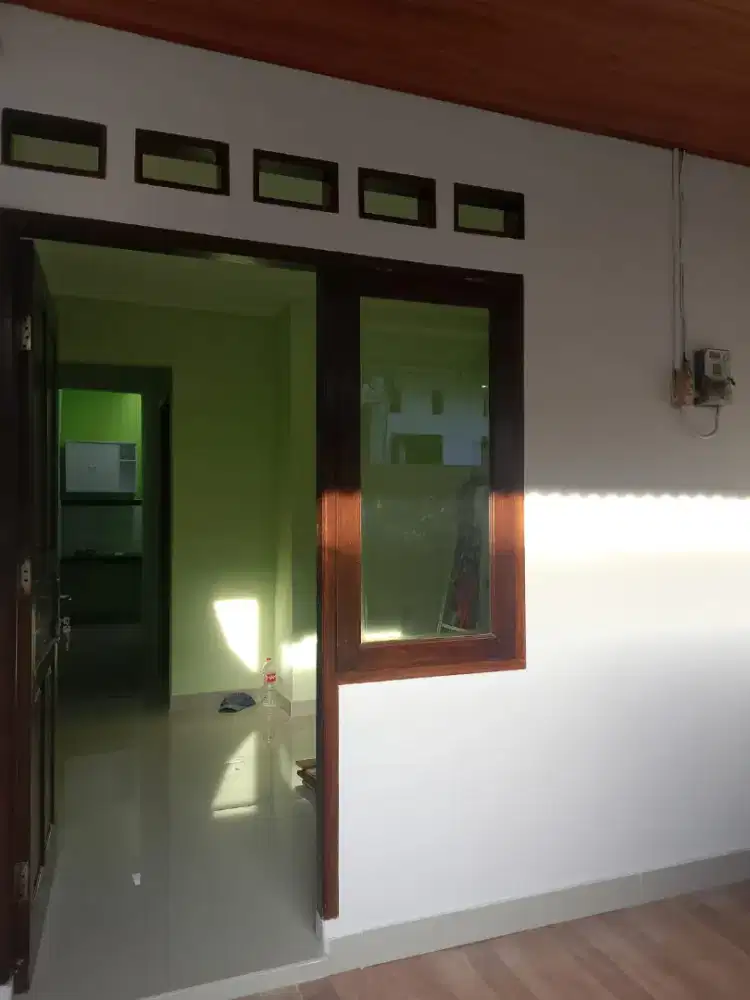 Rumah dikontrakkan tahunan