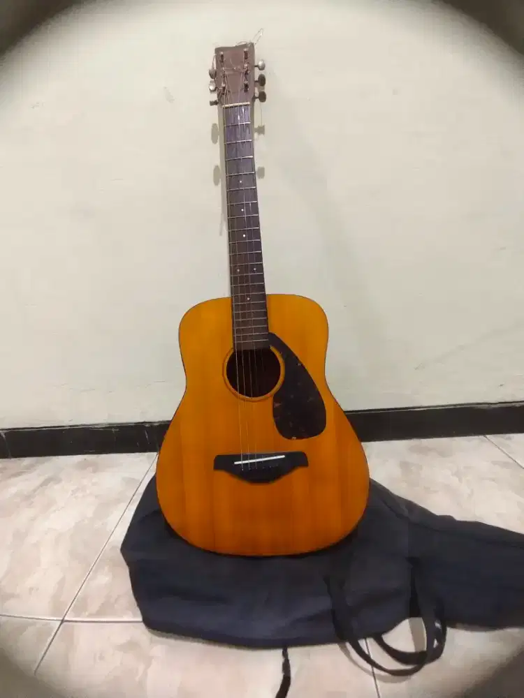 Gitar yamaha FG-Junior