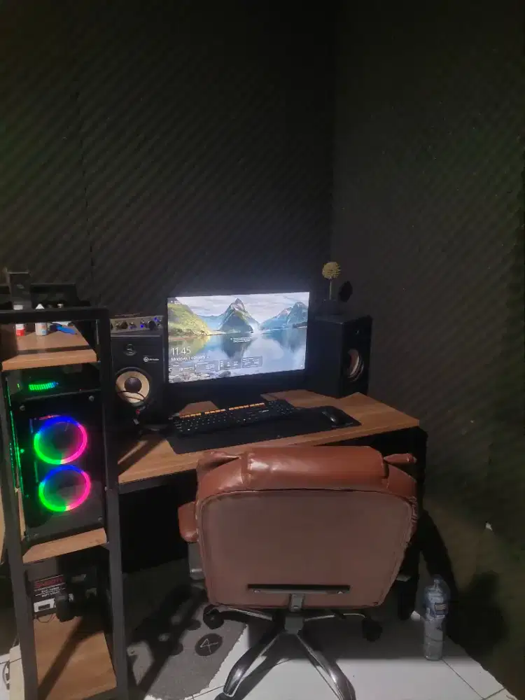 Full Setup PC Gaming & Editing + Furniture Studio