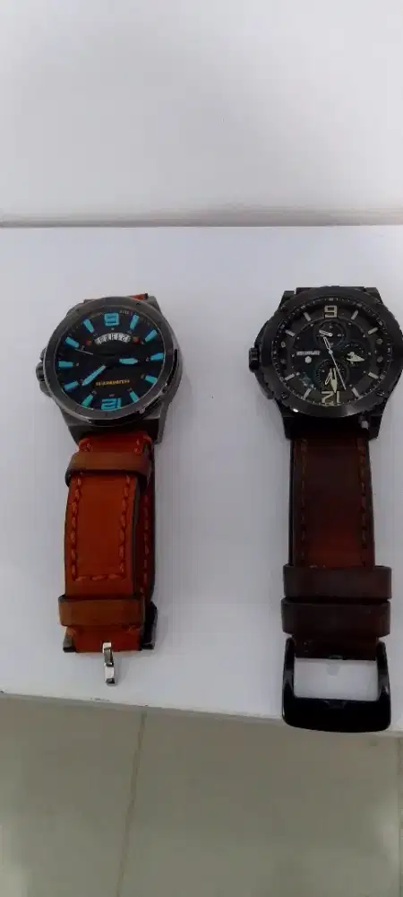 Jam tangan merek Expedition