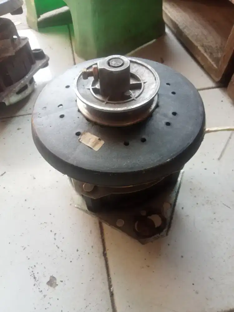 Dinamo mesin cuci satu tabung