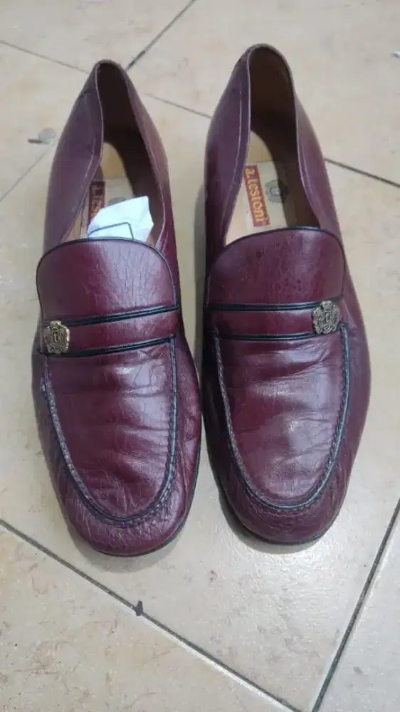 Sale sepatu kerja kulit