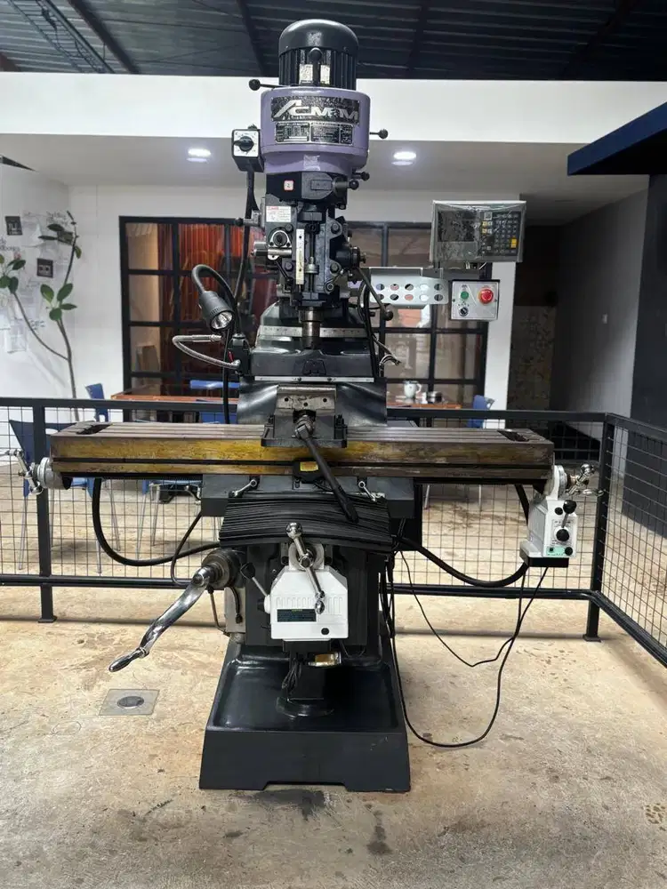 DIJUAL MESIN MILLING