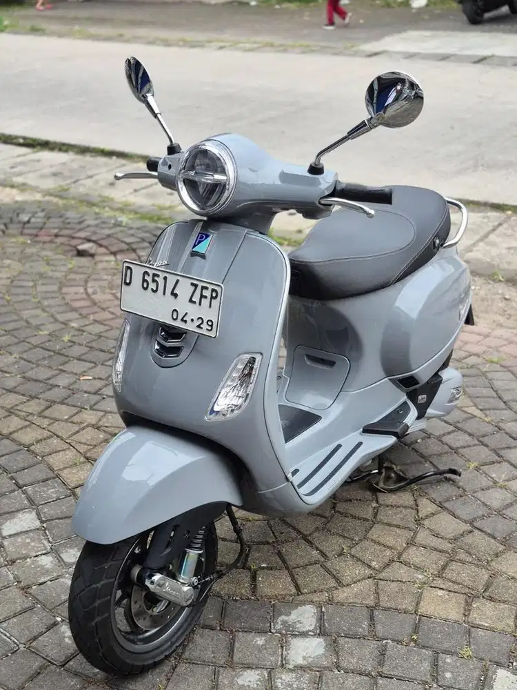 Vespa LX iget 125 thn 2024