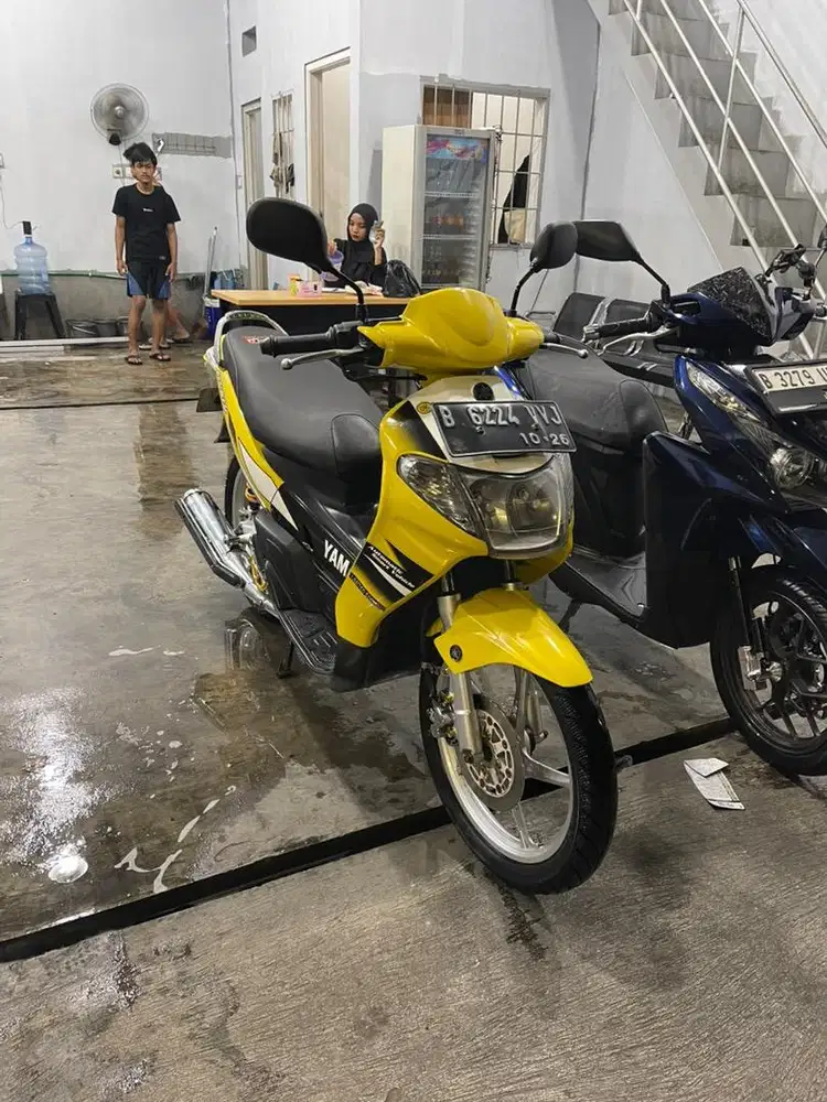 Nouvo lele sporty asli kuning