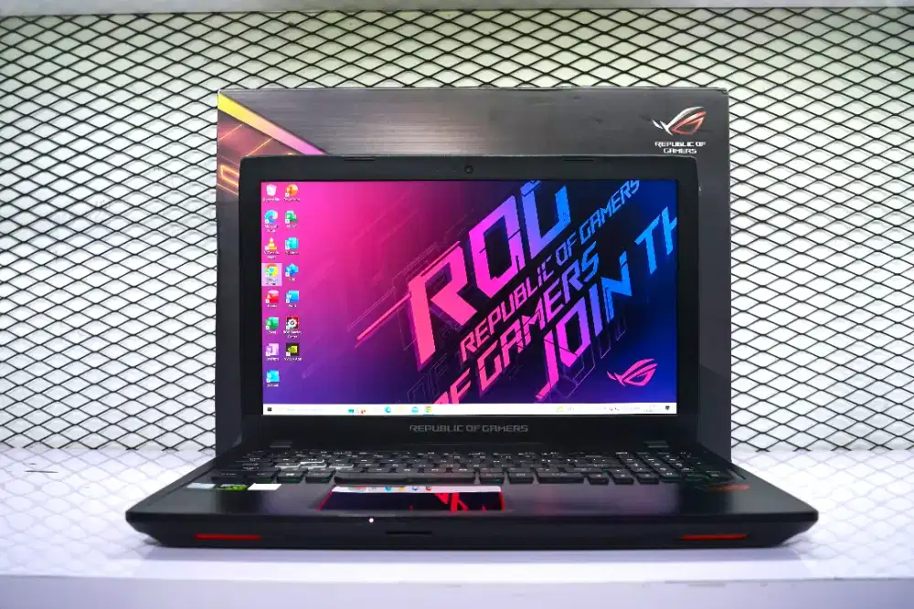 ASUS ROG GL553VD.CORE i7-7700HQ.VGA GEFORCE GTX1050 4GB.RAM8GB.15in