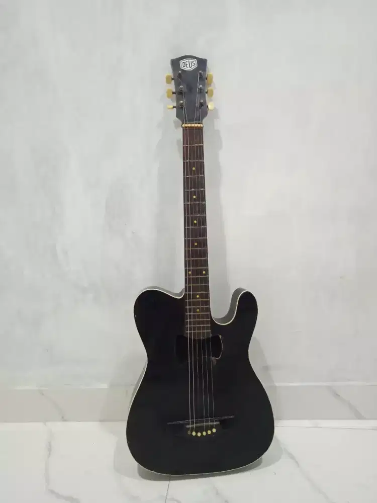 Gitar akustik deus full senar empuk suara bagus jual jarang lg main