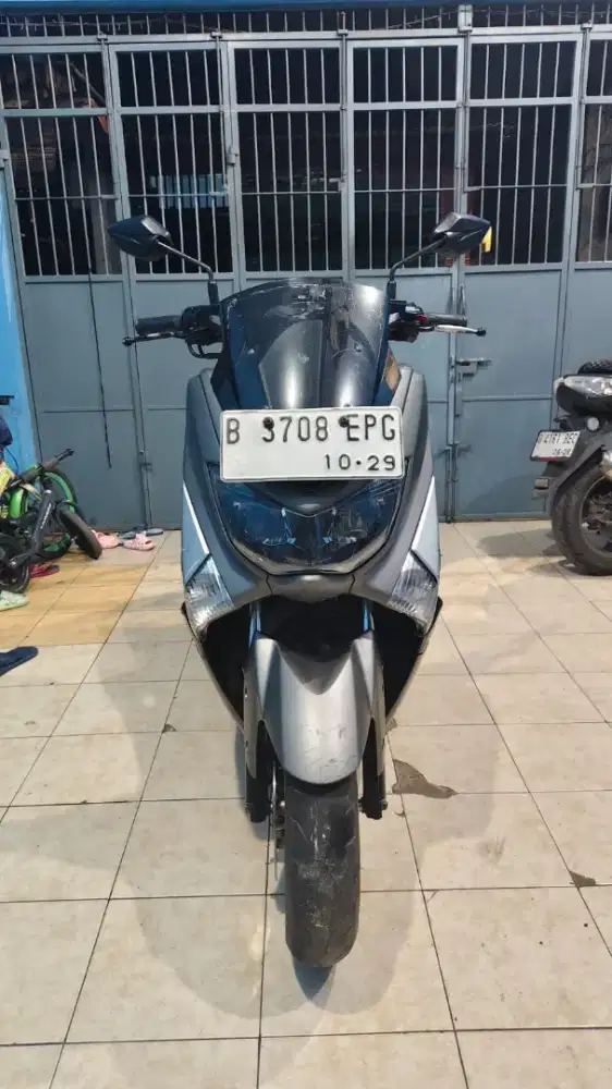 Yamaha Nmax non ABS Tahun 2019 siap pakai