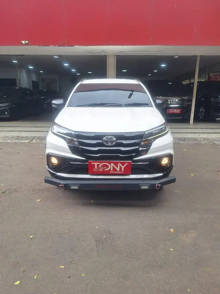 Toyota New Rush GR AT 2025 Putih