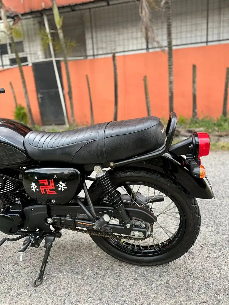 Kawasaki W-175  Tahun 2021