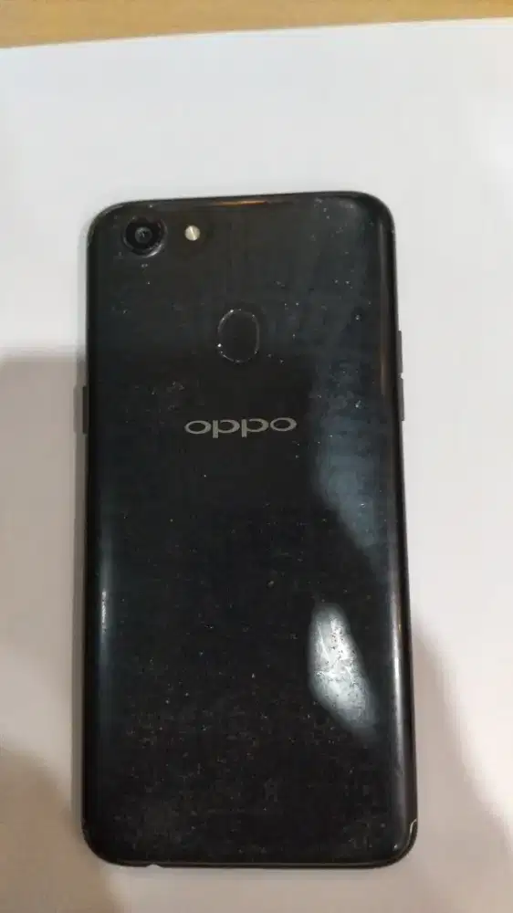 Oppo F5 Second tidak terpakai