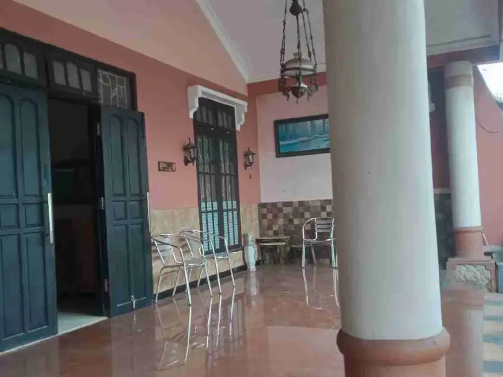 Jual Rumah 10x20 Rungkut, Bagus siap huni furnished