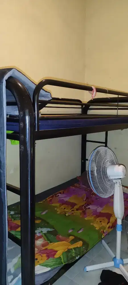 Bed bertingkat tambah kasur
