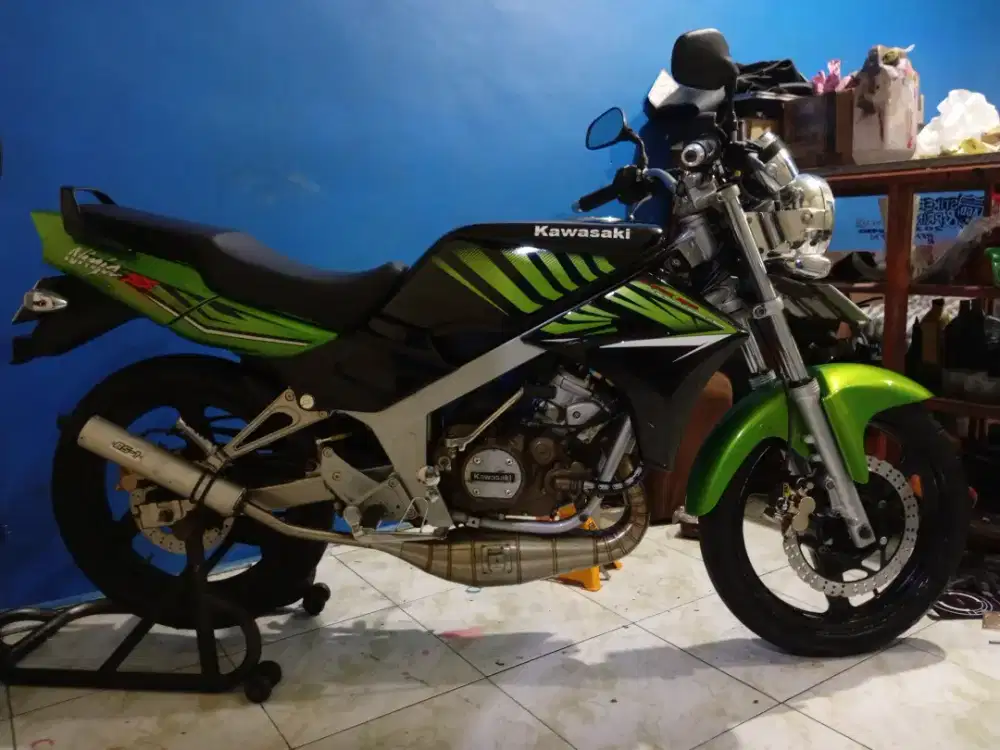 Kawasaki Ninja M 2009