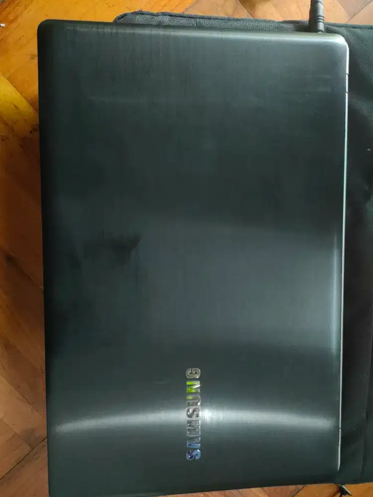 Jual murah aja bosku Laptop Samsung 2015