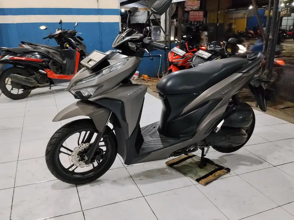 JUAL CEPAT HONDA VARIO OLD 2019 GRES SIAP PAKAI