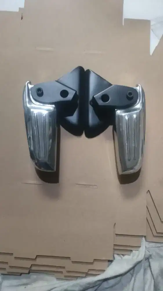 Footstep/footrest/step lokal vespa