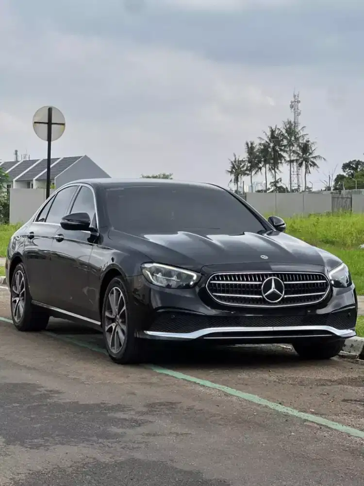 Mercedes Benz E200 W213 Black 2023!Full Record Mercy!Perfect Condition