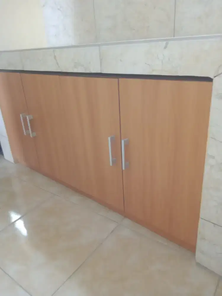 Tukang mebel panggilan