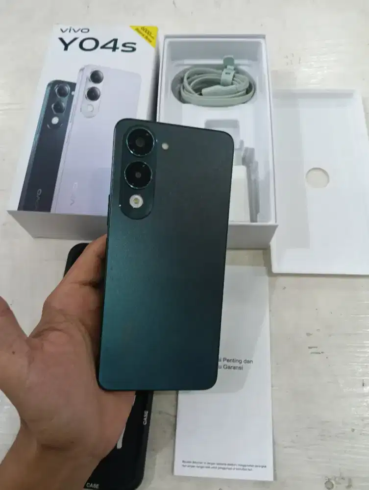 Vivo Y04s 4/64 jual cepat seken murah
