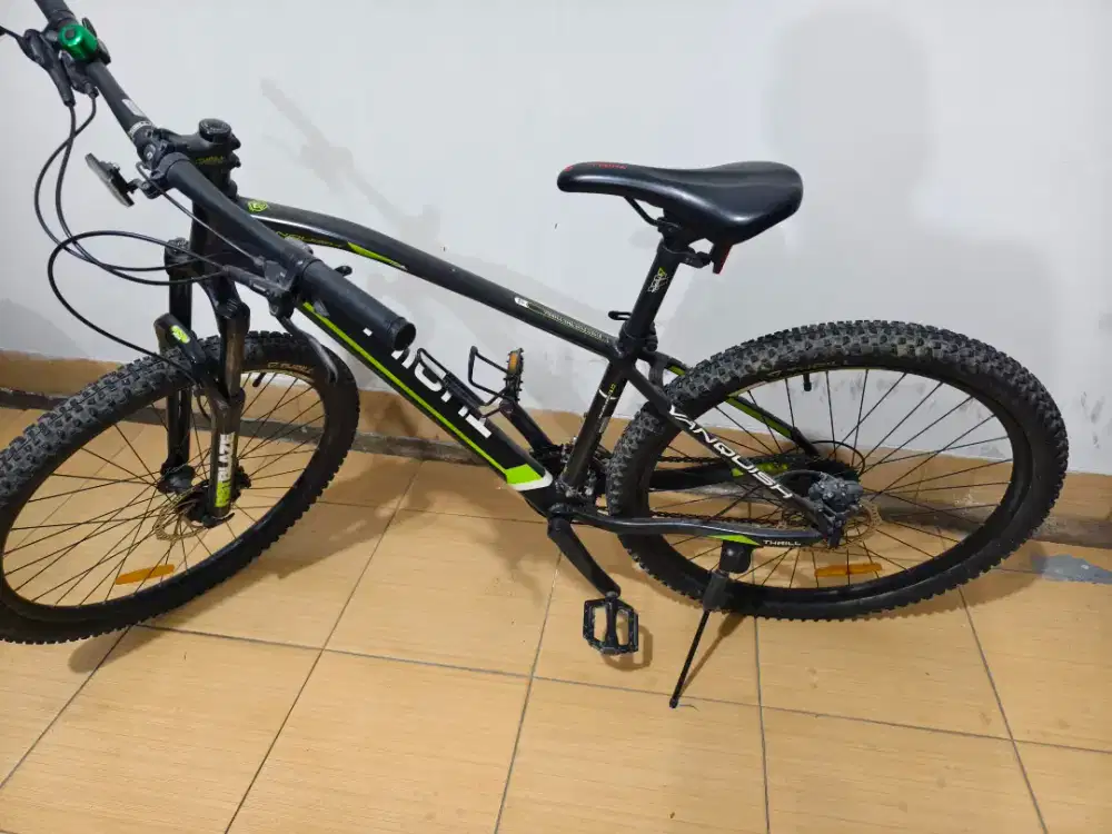 Thrill Vanquish 3.0 Kondisi Mulus Jarang Pakai