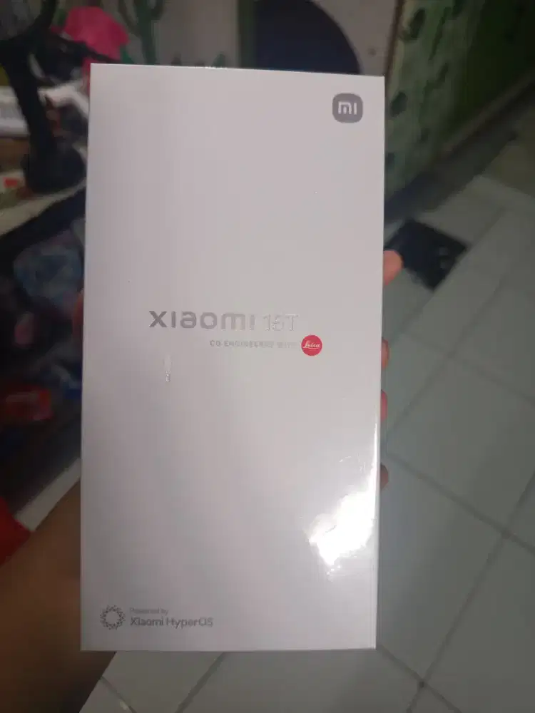 Xiaomi Mi 15T 12/256GB Garansi resmi warna hitam