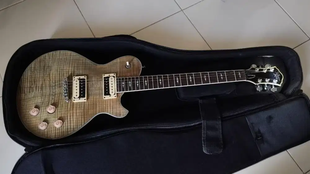 JUAL GITAR MICHAEL KELLY PATRIOT MODEL LES PAUL 2018 (Nego)