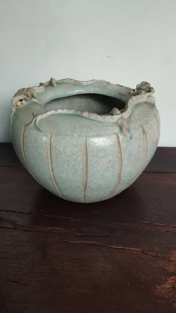 Barang antik mangkok