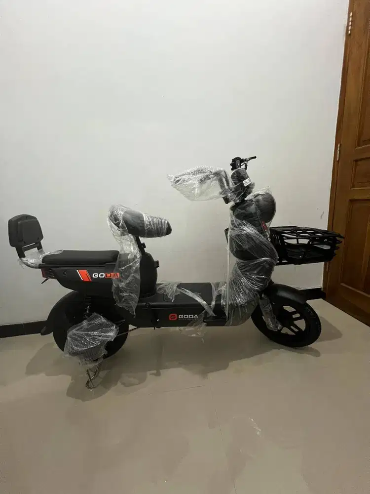 Dijual Sepeda Listrik baru hasil hadiah GODA 140DL Warna Hitam