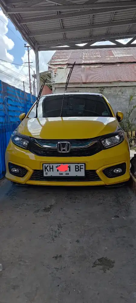 Dijual cepat BRIO FACELIFT kuning manual  tipe E