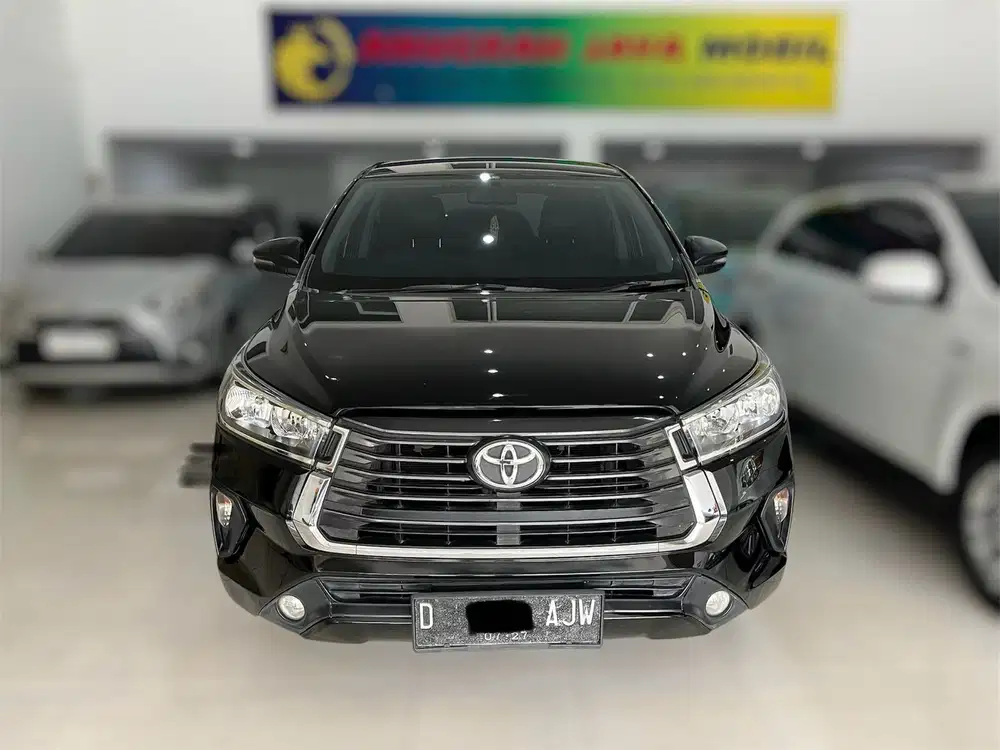 Toyota Kijang Innova G matic bensin 2022 Hitam