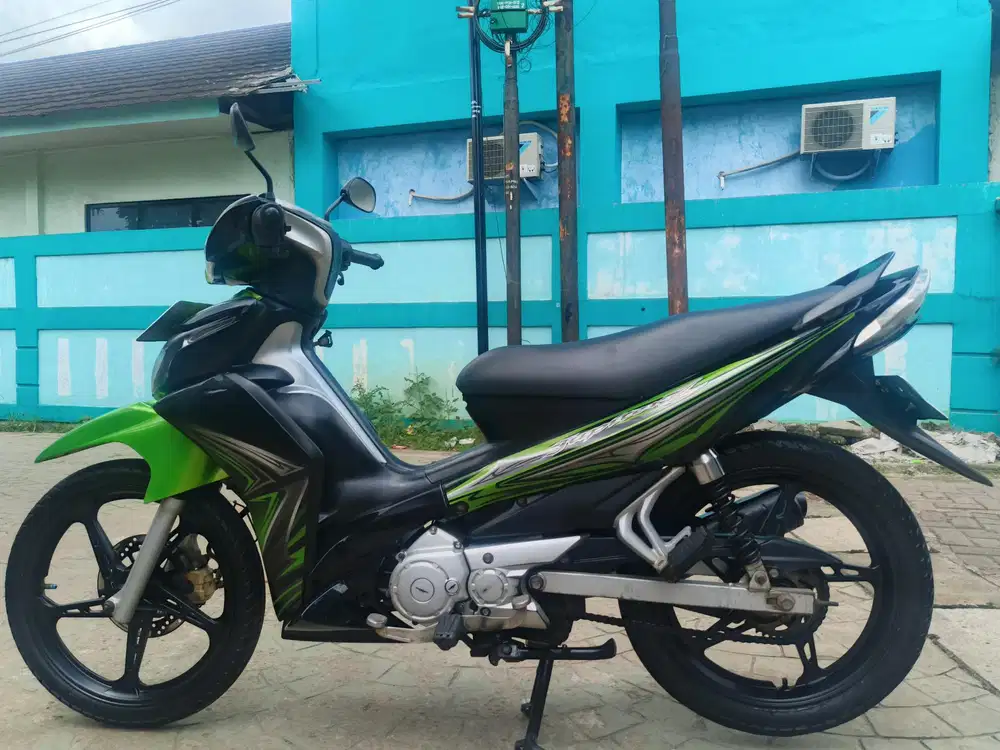 Yamaha Jupiter z 2012 stater tokcer halus mulus terawat