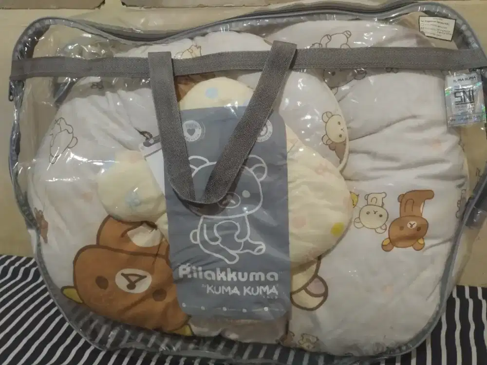 Bantal menyusui Rilakuma