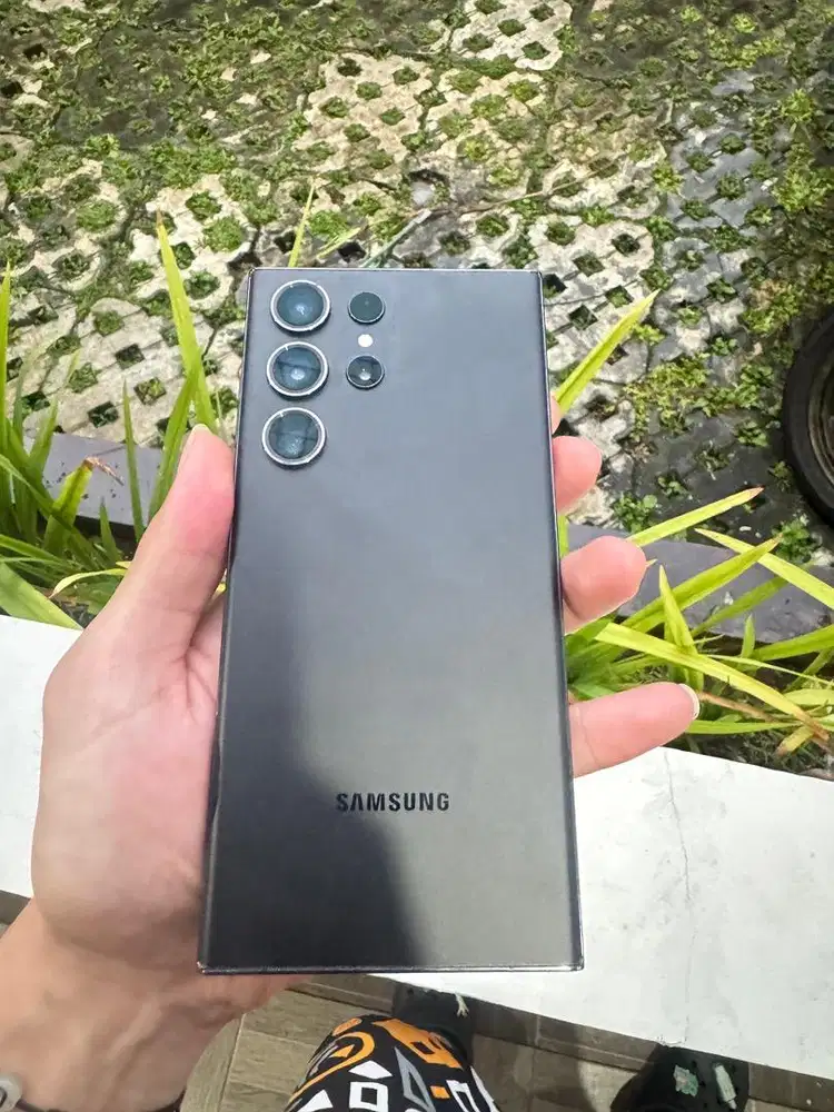 Samsung s23 Ultra 12/256gb SEIN