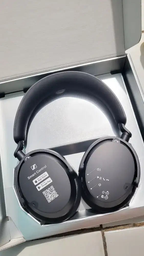 Headphones Sennheiser Accentum Wireless
