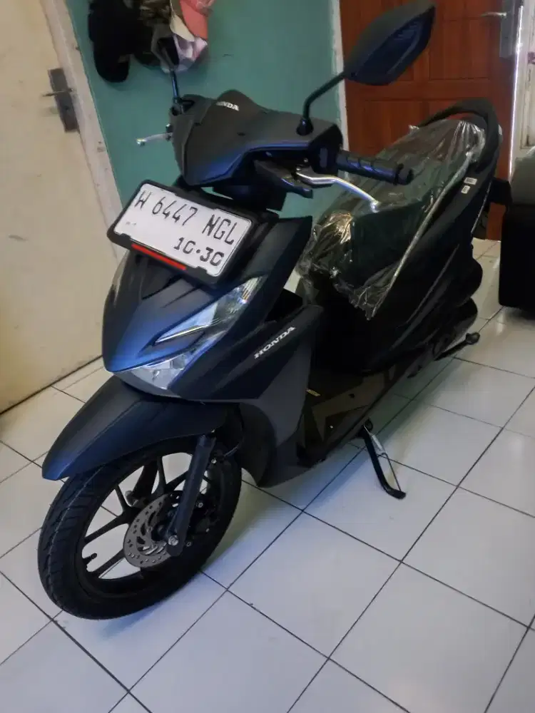 BEAT 2025 DELUX KM 2 RB KEYLES .MEWAH GRES SPEERTI BARU TURUN DEALER