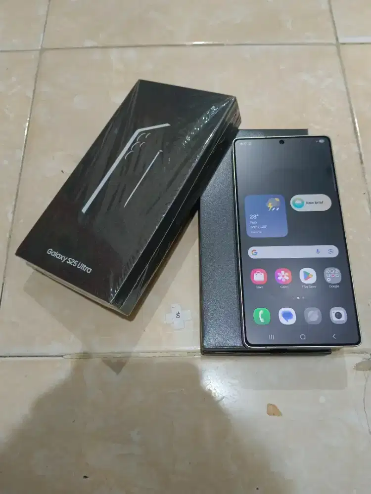 Samsung s25 ultra 5G 12/512 resmi black 3hari pake like new fulset ori