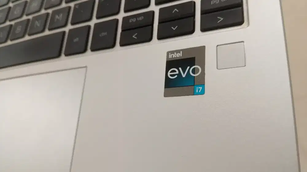 Laptop HP ELITEBOOK 830 13 G10