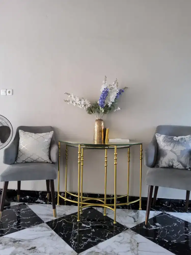 Dijual Meja Kaca 2 (2 meja)