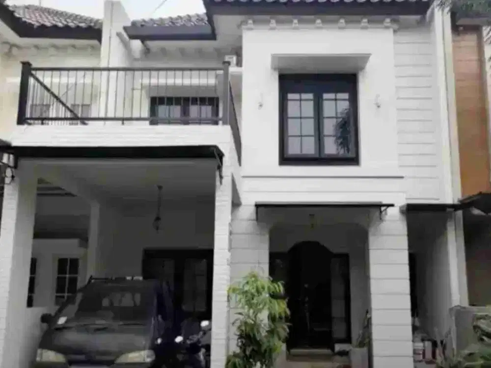 Jual Cepat Rumah 2 Lt Minimalis Strategis Nyaman di Griya Kebraon