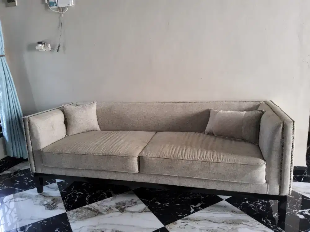 Dijual cepat Sofa single jati jepara 100% kokoh jarang pakai BU