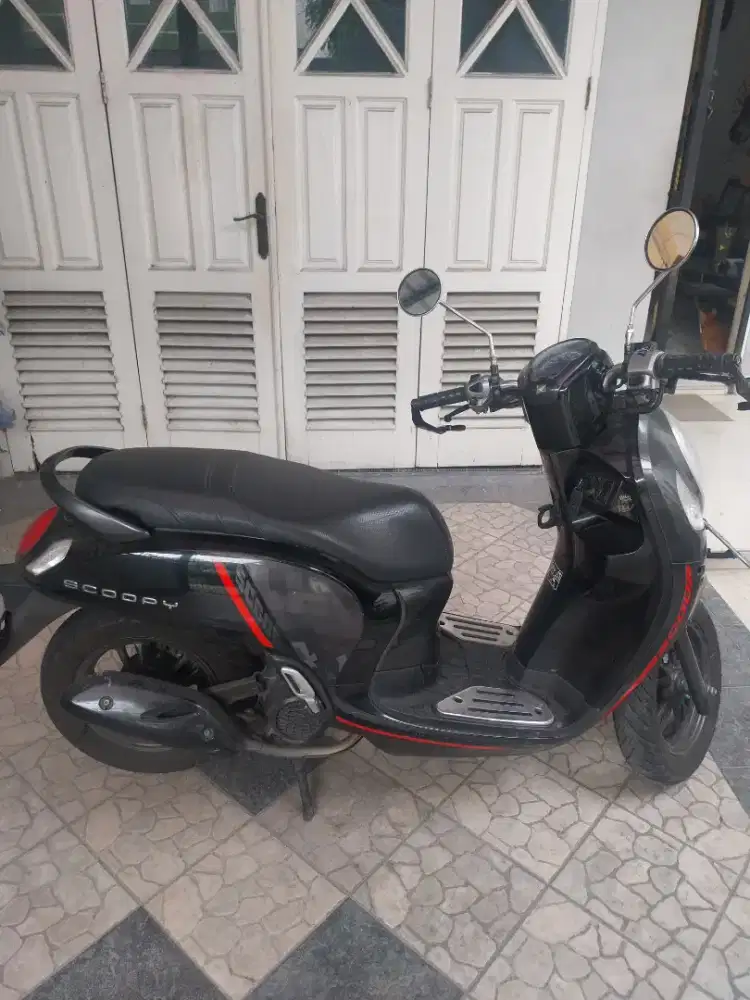 honda scoopy 202i