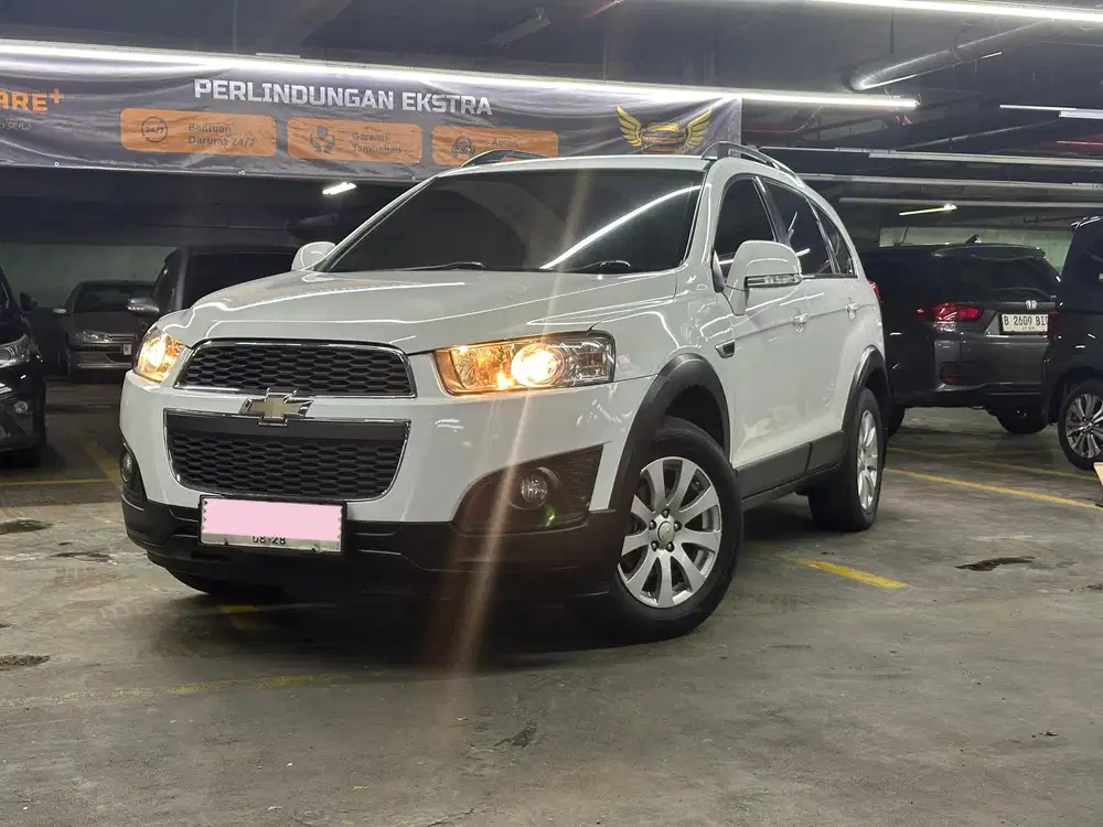 CHEVROLET CAPTIVA 2.0 FL2 AT DIESEL 2015 PUTIH
