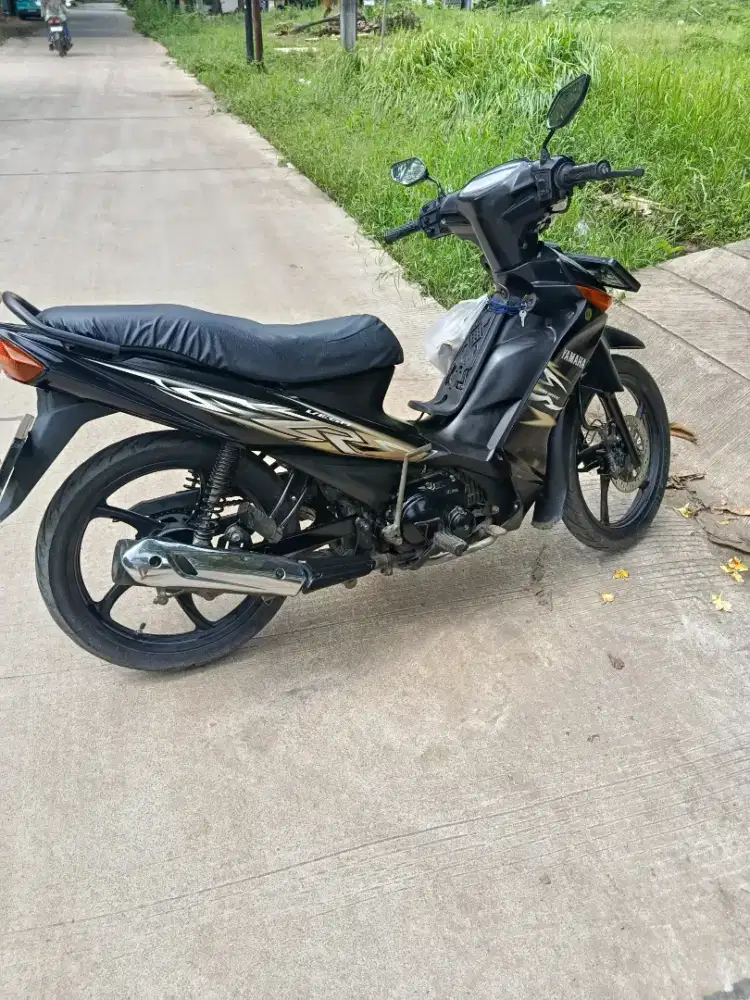 Jual motor Yamaha vega ZR